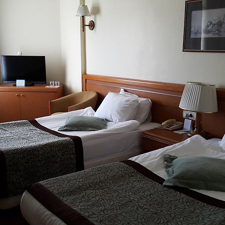 Oezkaymak Marina Hotel - Ultra All Inklusive Κεμέρ Εξωτερικό φωτογραφία